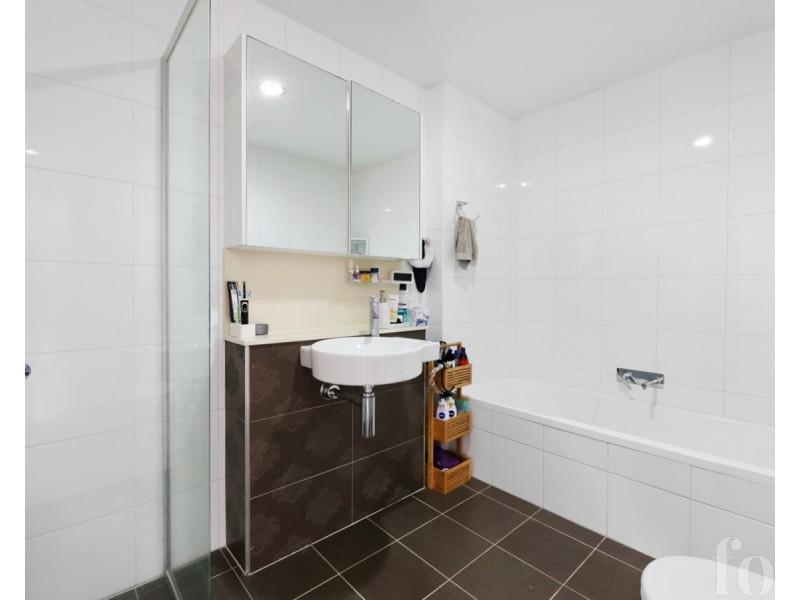 519/6 Aqua Street, Southport QLD 4215