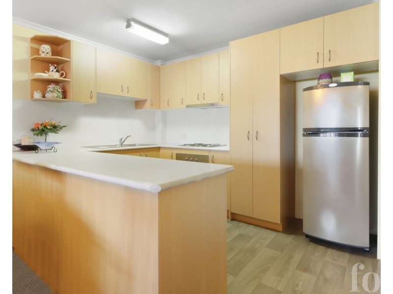8/6 Parker Street, Labrador QLD 4215