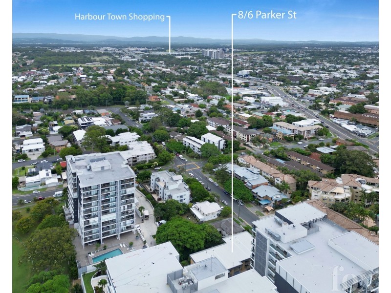 8/6 Parker Street, Labrador QLD 4215