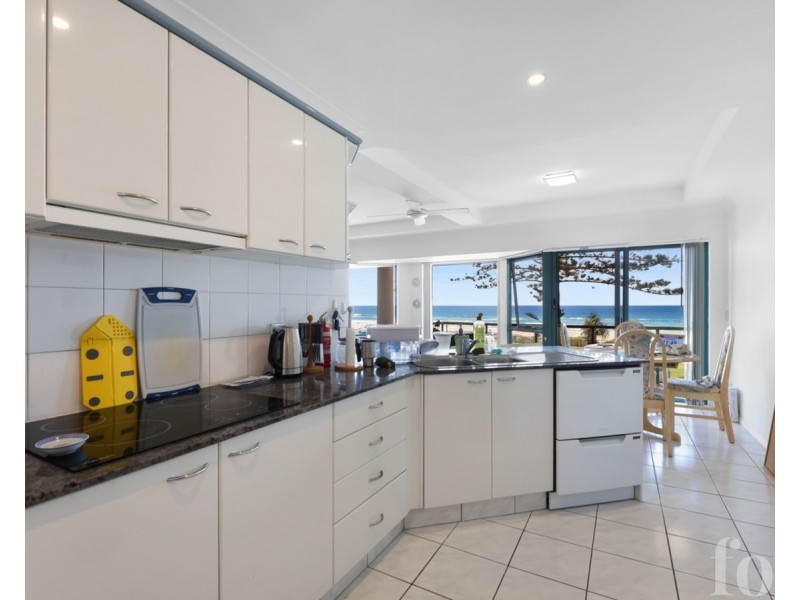10/28 Marine Parade, Miami QLD 4220