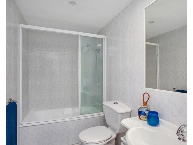 10/28 Marine Parade, Miami QLD 4220