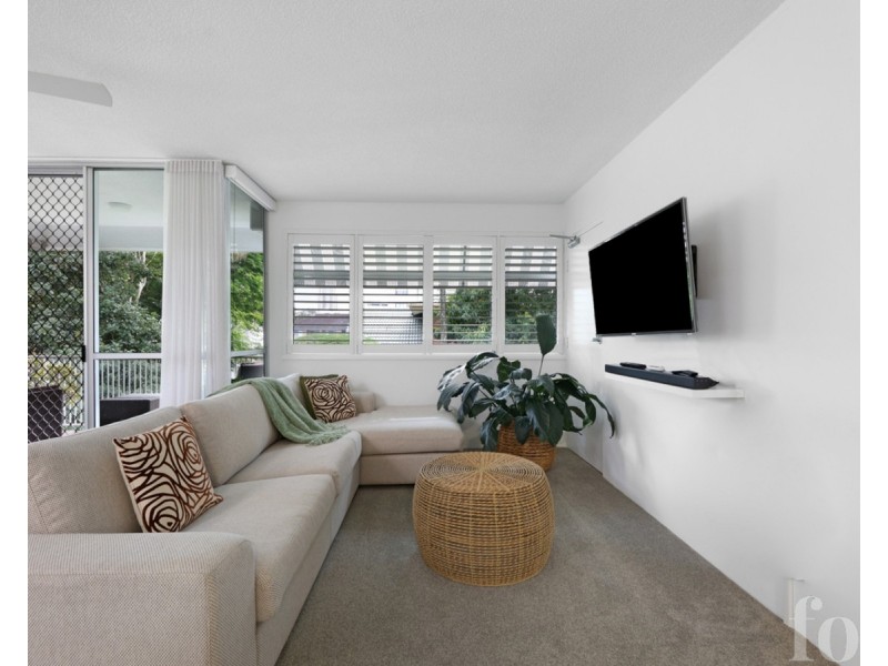 10/64 Bauer Street, Southport QLD 4215