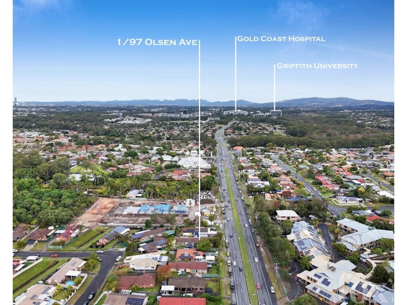 1/97 Olsen Avenue, Labrador QLD 4215