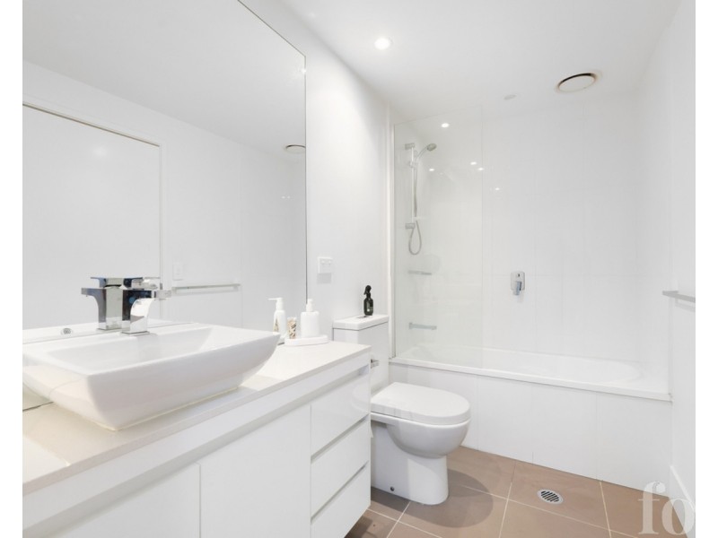 308/43 Harbour Town Drive, Biggera Waters QLD 4216