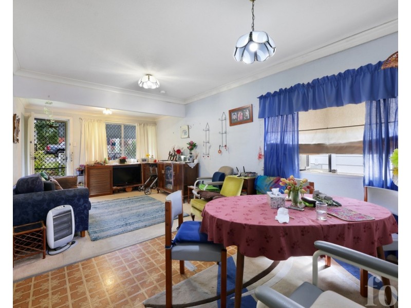12 Graham Street, Southport QLD 4215