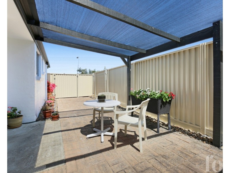 1/9 Stephenson Street, Labrador QLD 4215