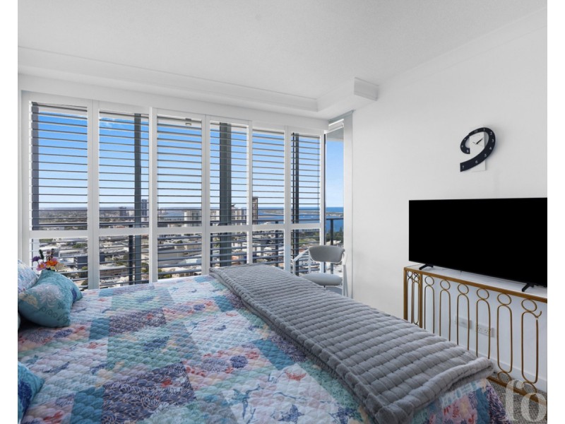32401/9 Lawson Street, Southport QLD 4215