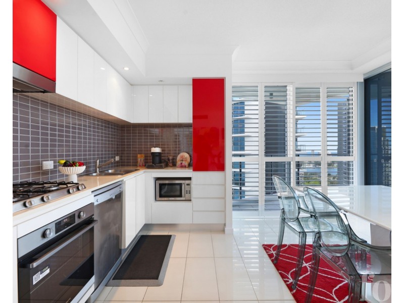 32401/9 Lawson Street, Southport QLD 4215