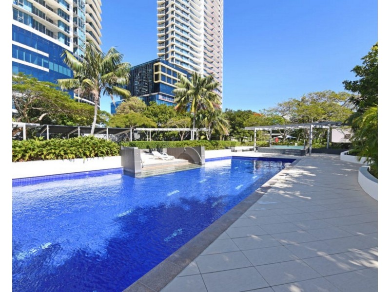 32401/9 Lawson Street, Southport QLD 4215