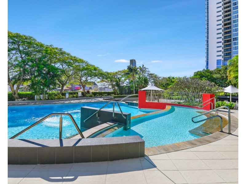 32401/9 Lawson Street, Southport QLD 4215