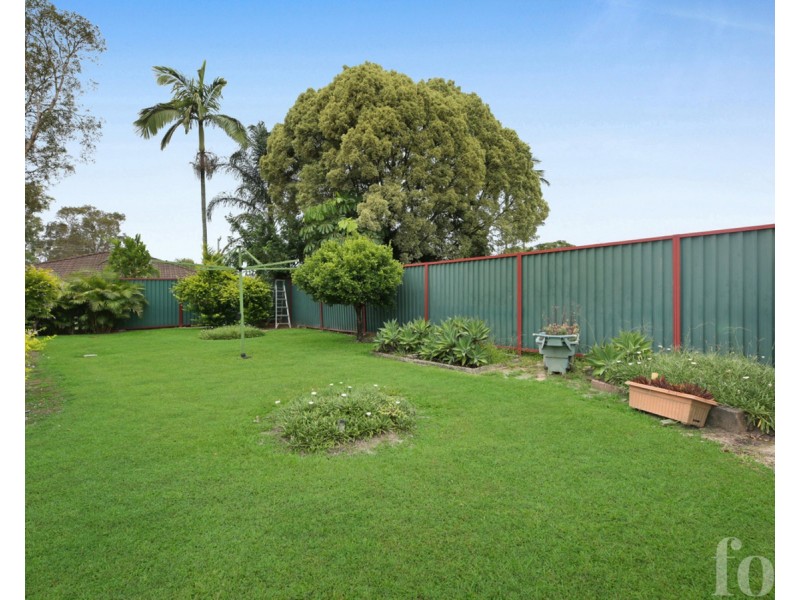 2/4 Stephenson Street, Labrador QLD 4215