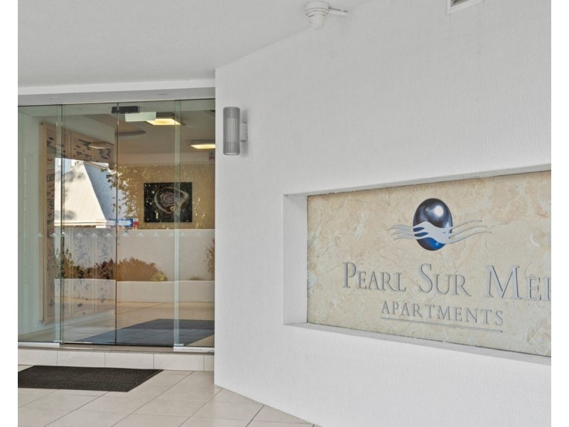 33/242 Marine Parade, Labrador QLD 4215