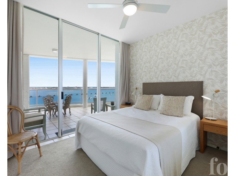 33/242 Marine Parade, Labrador QLD 4215