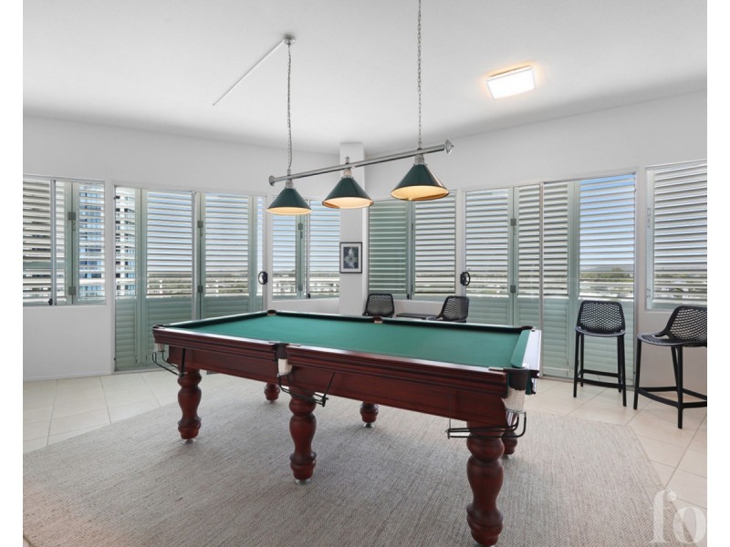 33/242 Marine Parade, Labrador QLD 4215