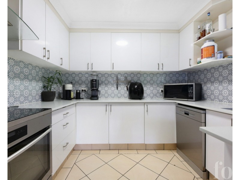 1 Appleblossom Place, Nerang QLD 4211