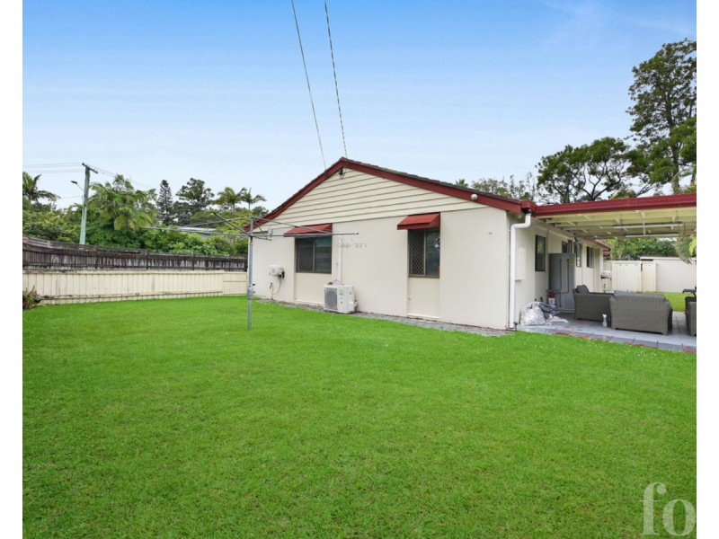 1 Appleblossom Place, Nerang QLD 4211