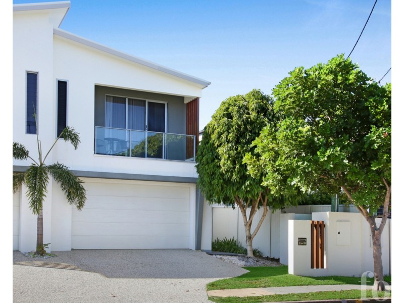 2/33 Parr Street, Biggera Waters QLD 4216