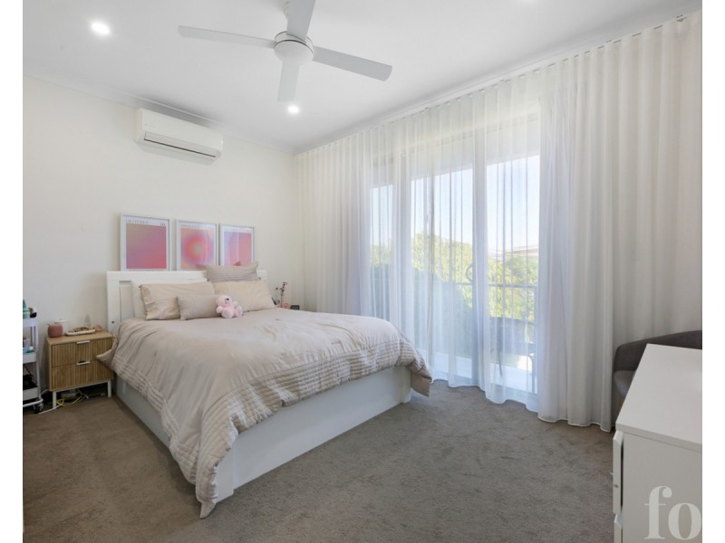 2/33 Parr Street, Biggera Waters QLD 4216