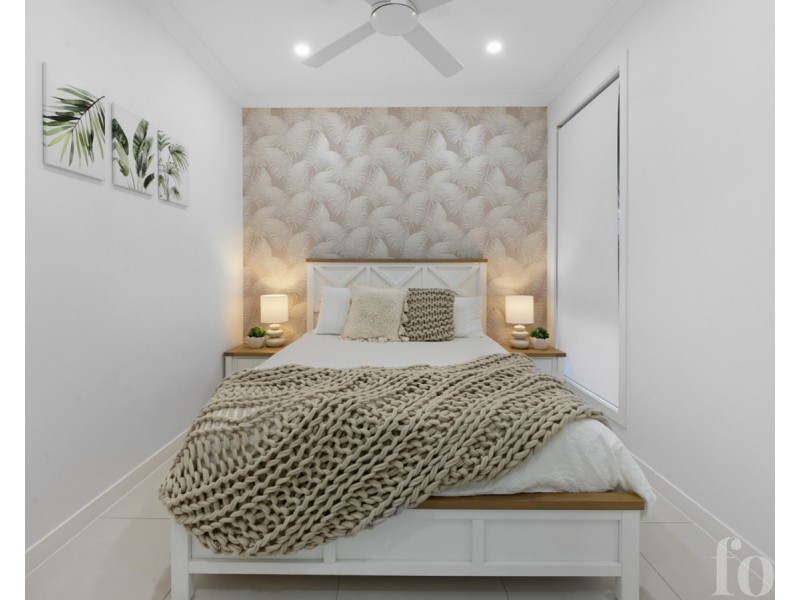 2/33 Parr Street, Biggera Waters QLD 4216