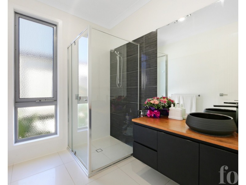 2/33 Parr Street, Biggera Waters QLD 4216