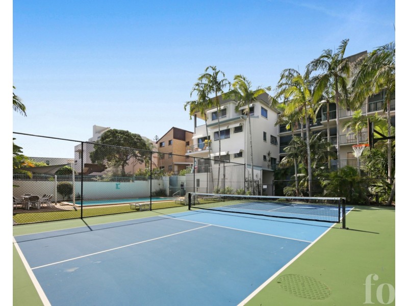 10/28 Marine Parade, Miami QLD 4220