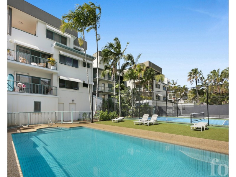 10/28 Marine Parade, Miami QLD 4220