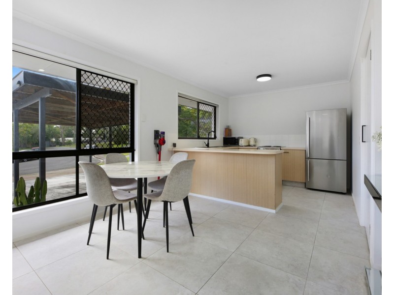1/9 Jean Street, Labrador QLD 4215