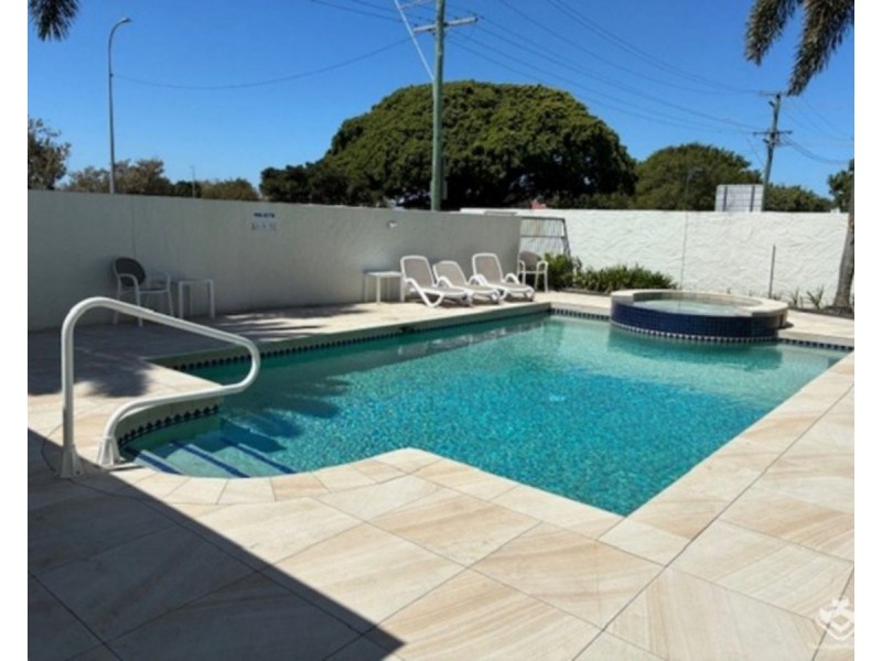 30/3-5 Norman Street, Southport QLD 4215
