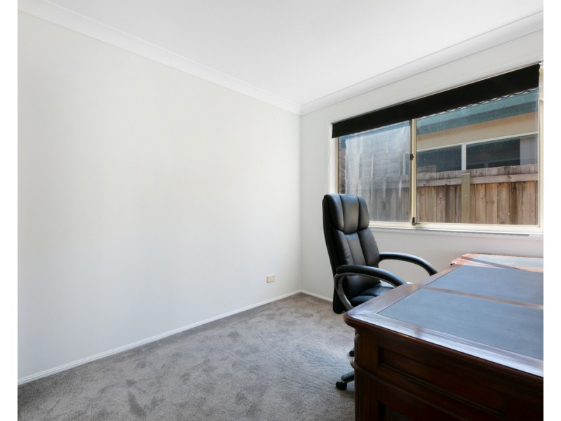 37 Ernest Street, Labrador QLD 4215