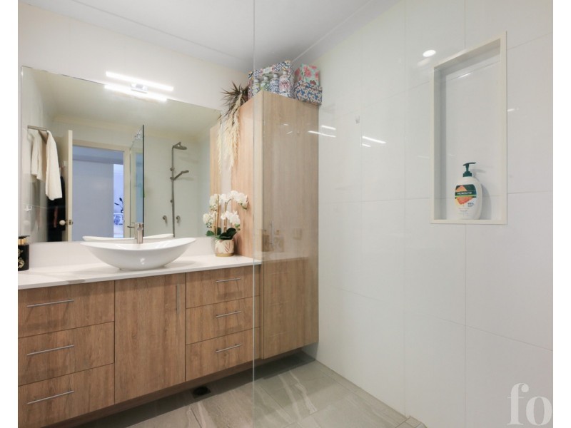 66/100 Morala Avenue, Runaway Bay QLD 4216