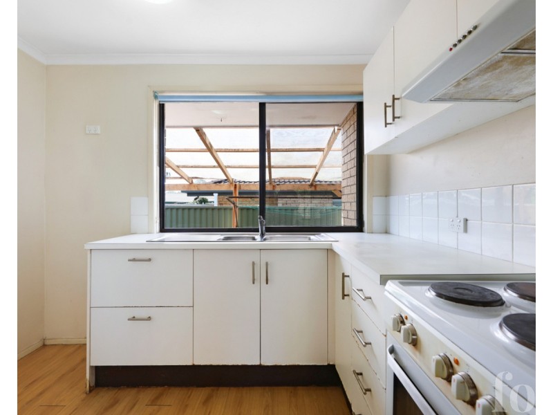 1/271 Government Road, Labrador QLD 4215