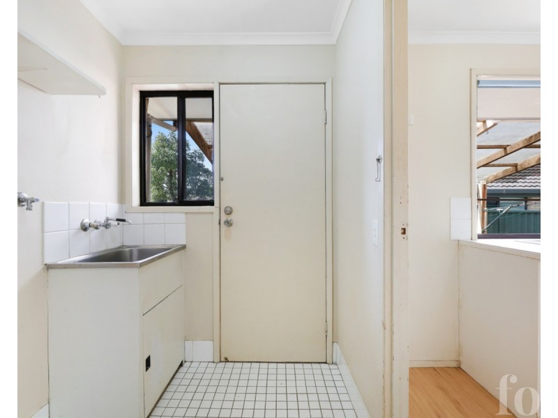 1/271 Government Road, Labrador QLD 4215