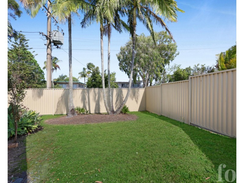 1/271 Government Road, Labrador QLD 4215