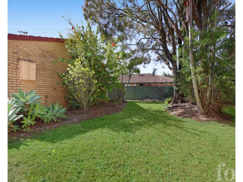 1/271 Government Road, Labrador QLD 4215