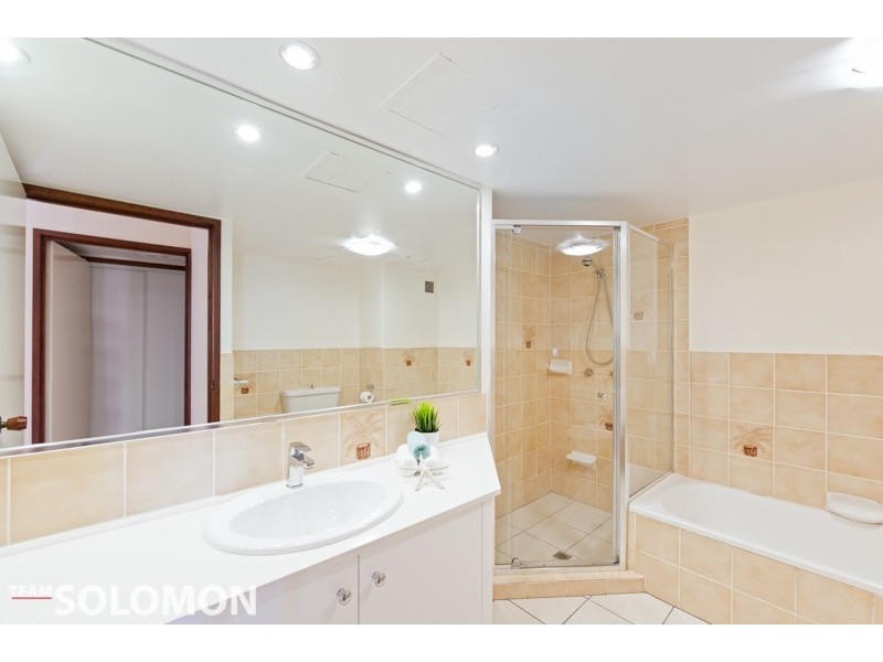 2/115 Shore Street North, Cleveland QLD 4163