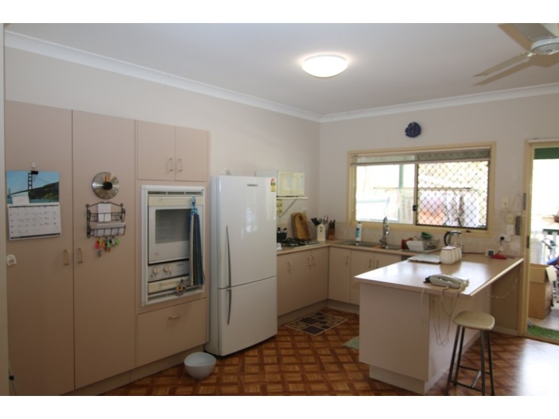 18 Dempsey Street, Russell Island QLD 4184