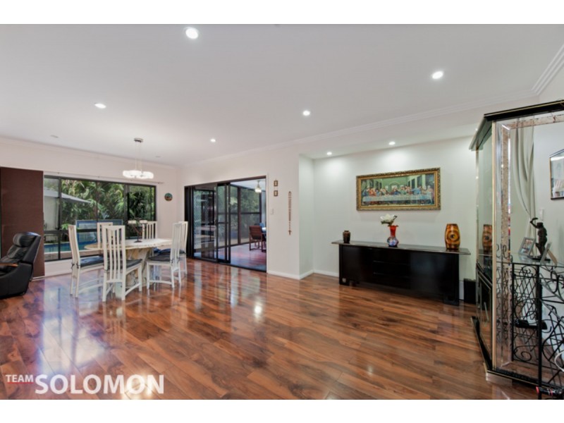 14 Carefree Street, Coochiemudlo Island QLD 4184