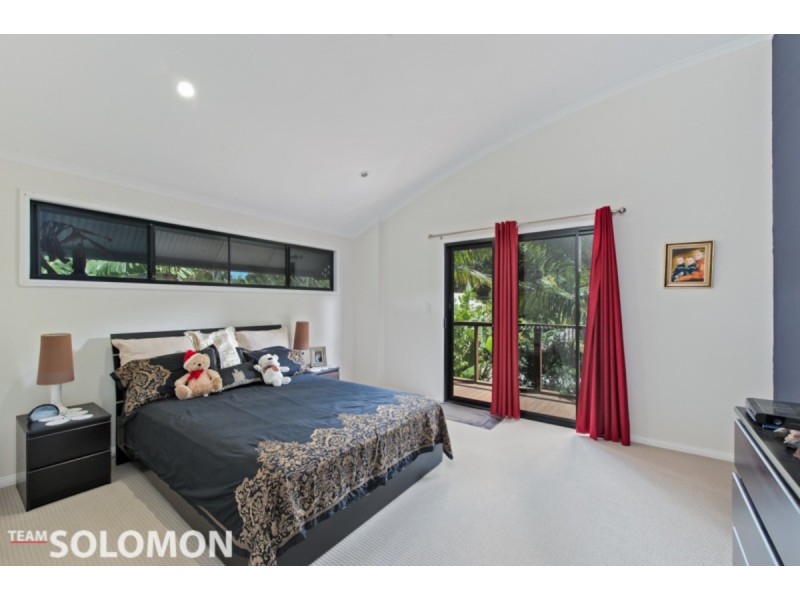 14 Carefree Street, Coochiemudlo Island QLD 4184