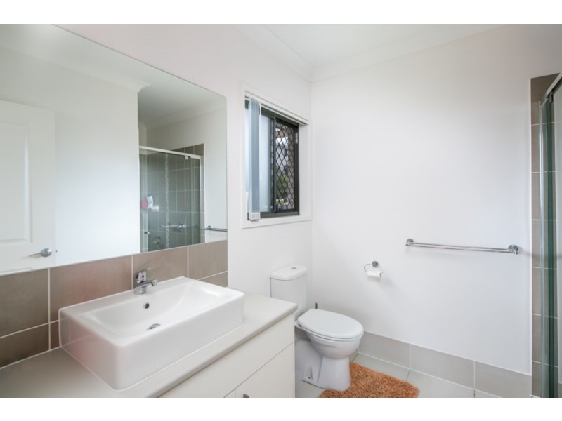 84 Pioneer Drive, Kuraby QLD 4112