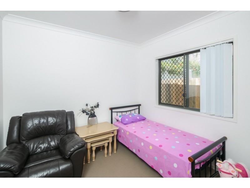 84 Pioneer Drive, Kuraby QLD 4112