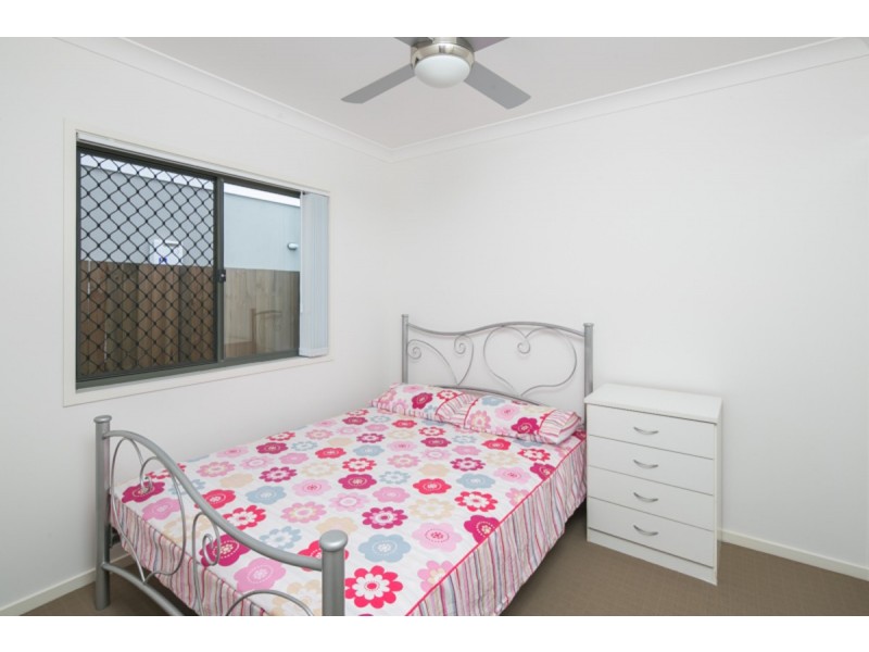 84 Pioneer Drive, Kuraby QLD 4112