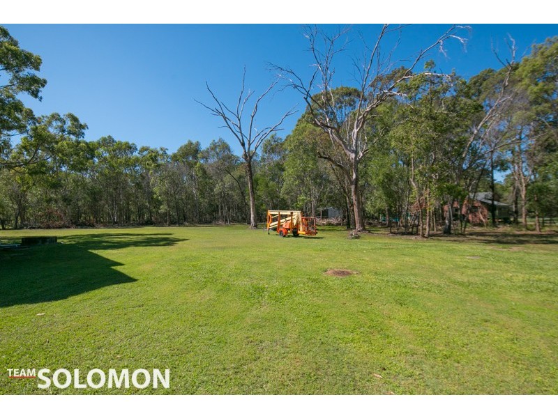 15 London Road, Belmont QLD 4153