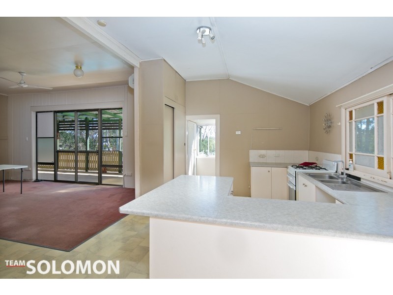 15 London Road, Belmont QLD 4153