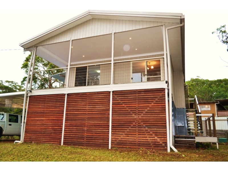 3 Titania Tce, Russell Island QLD 4184