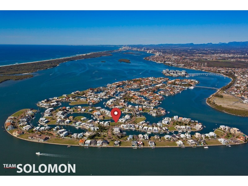 101 Sovereign Mile, Sovereign Islands QLD 4216