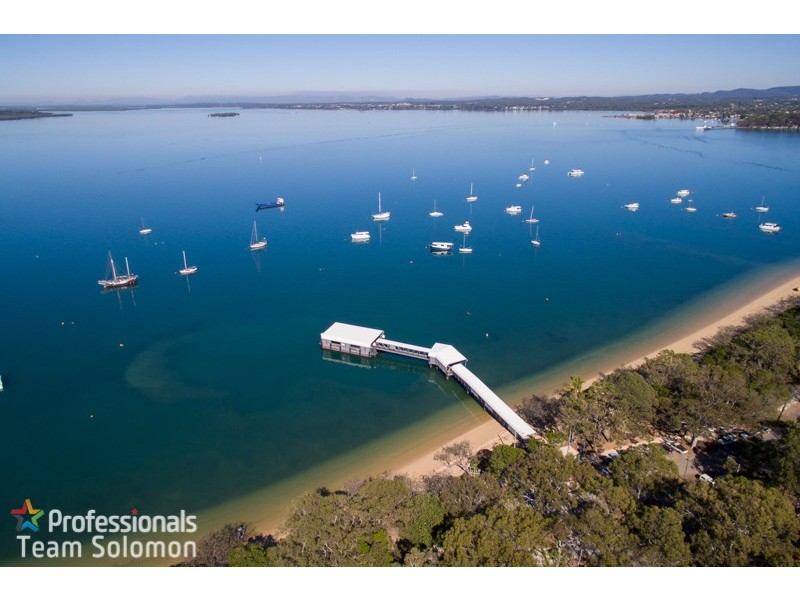 10 Carefree Street, Coochiemudlo Island QLD 4184