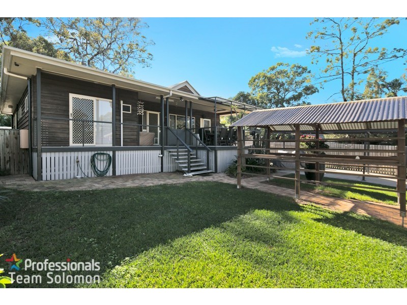 10 Carefree Street, Coochiemudlo Island QLD 4184