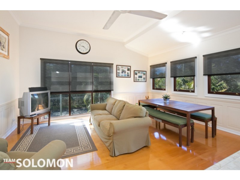 1 Kingfisher Street, Coochiemudlo Island QLD 4184