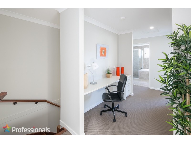 4/16 Bainbridge Street, Ormiston QLD 4160