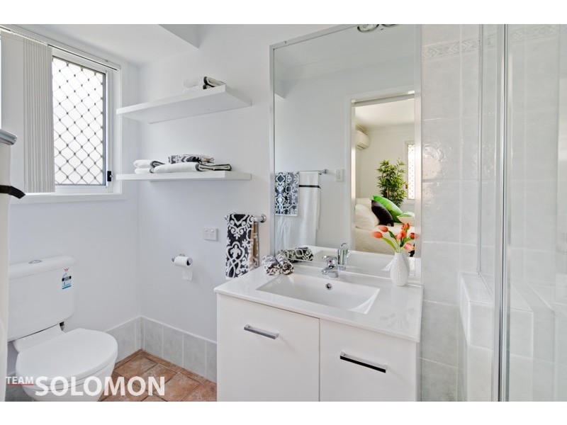 8 Ivanhoe Place, Capalaba QLD 4157
